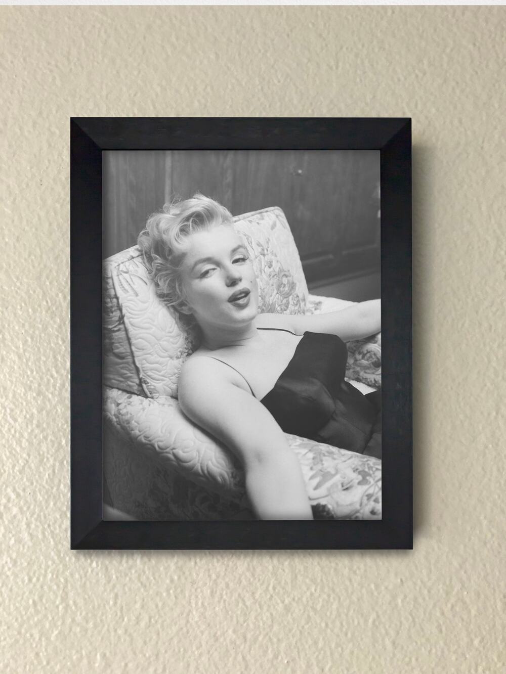 Marilyn Monroe Framed Wall Art Portrait Picture | Hollywood Glam Decor